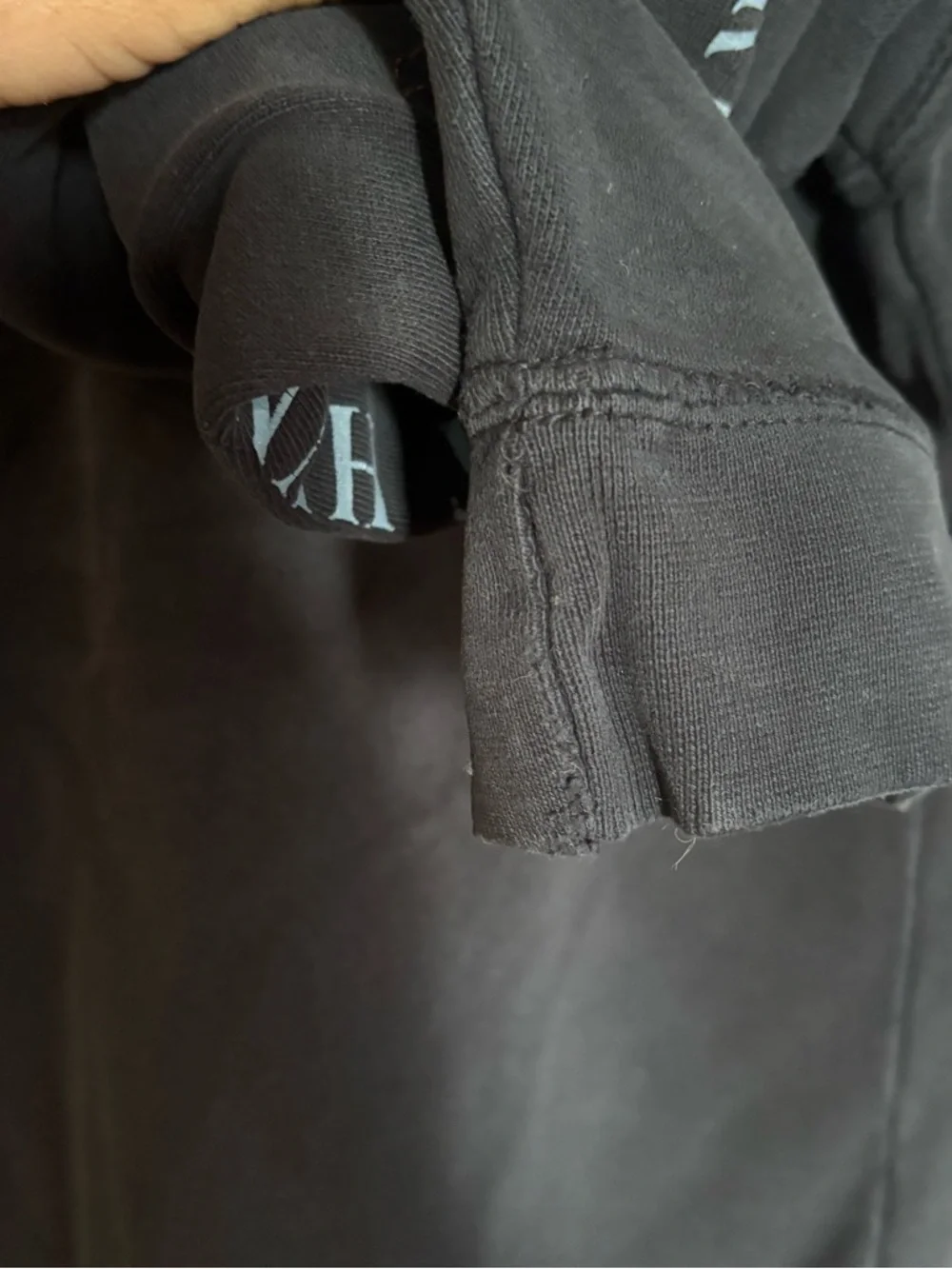Kuiu black hoodie - Picture 5 of 6